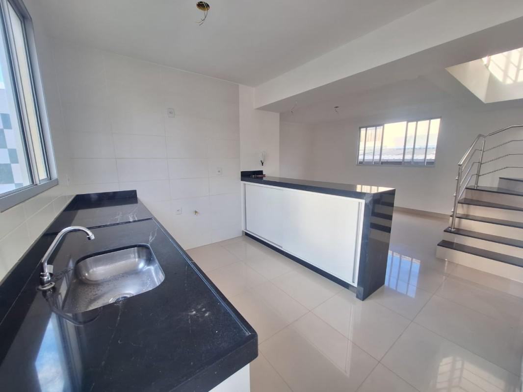 Cobertura, Sagrada Família, 3 Quartos, 2 Vagas, 1 Suíte