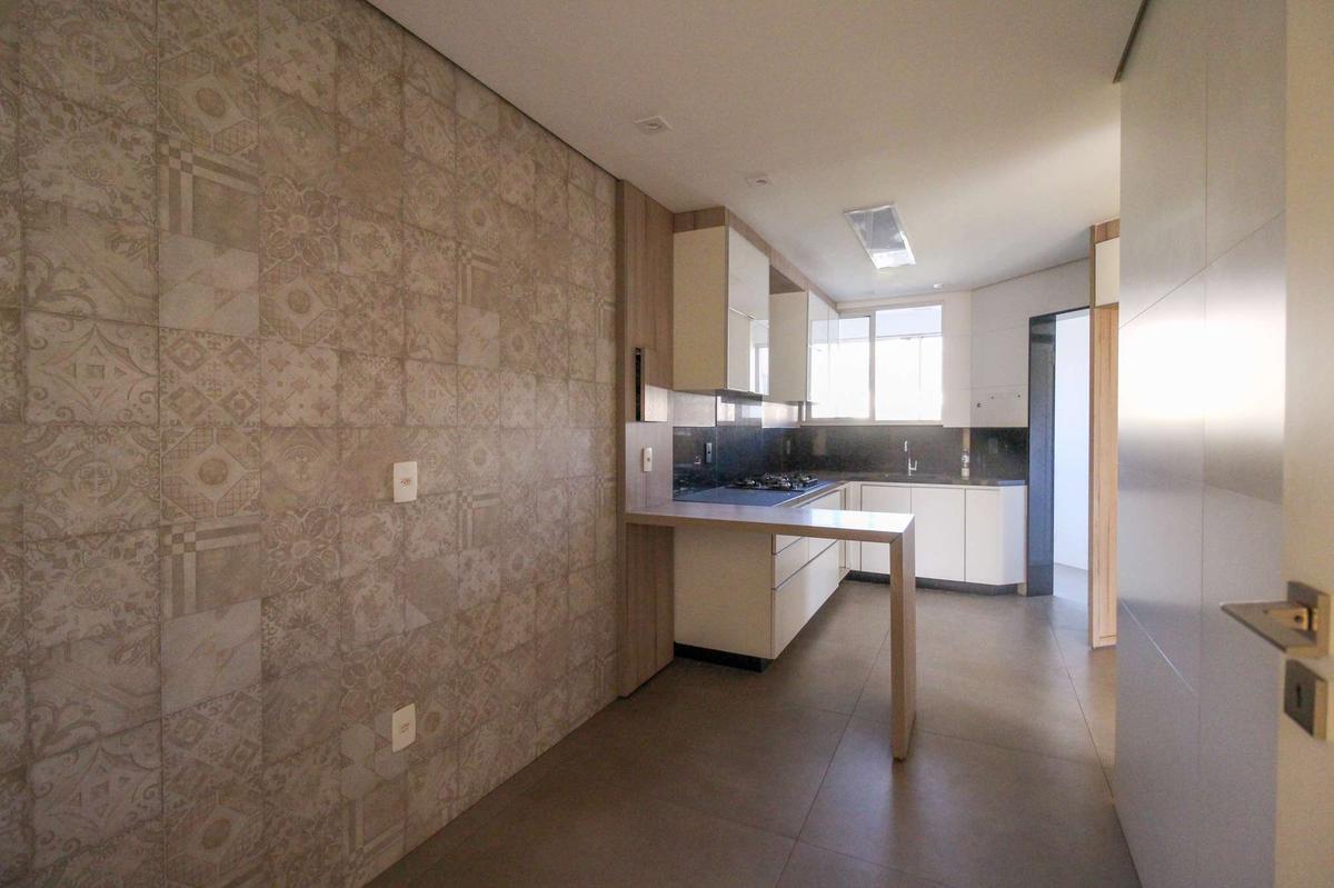 Apartamento, Santa Lúcia, 3 Quartos, 2 Vagas, 1 Suíte