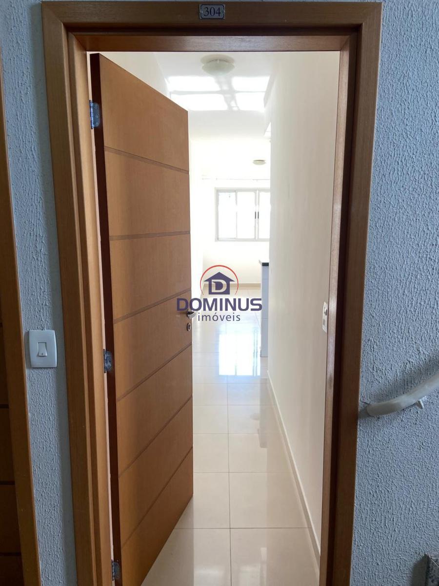 Apartamento, Sagrada Família, 2 Quartos, 2 Vagas, 1 Suíte