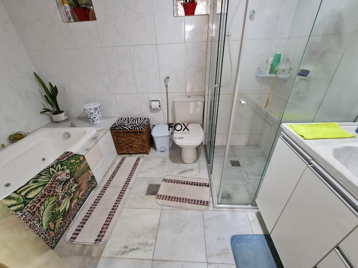 Apartamento, Centro, 4 Quartos, 0 Vaga