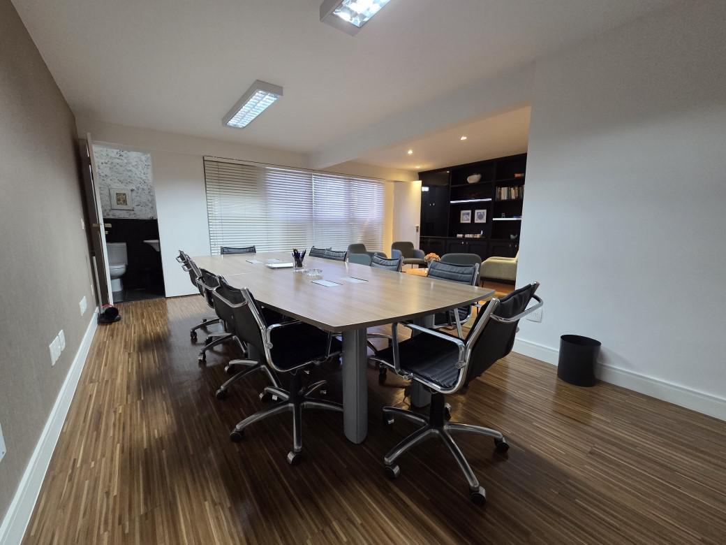 Sala, Funcionários, 2 Vagas