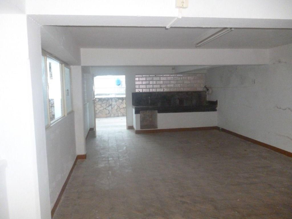 Casa, Centro, 4 Quartos, 3 Vagas