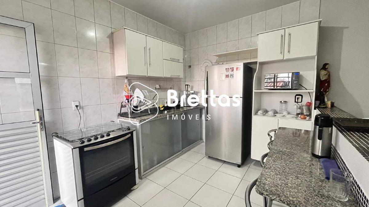 Casa, Centro, 2 Quartos, 2 Vagas, 2 Suítes