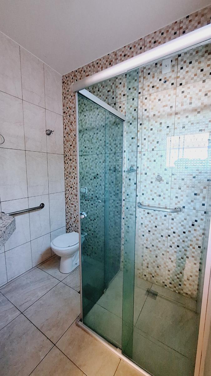 Casa, Nova Floresta, 3 Quartos, 0 Vaga, 1 Suíte