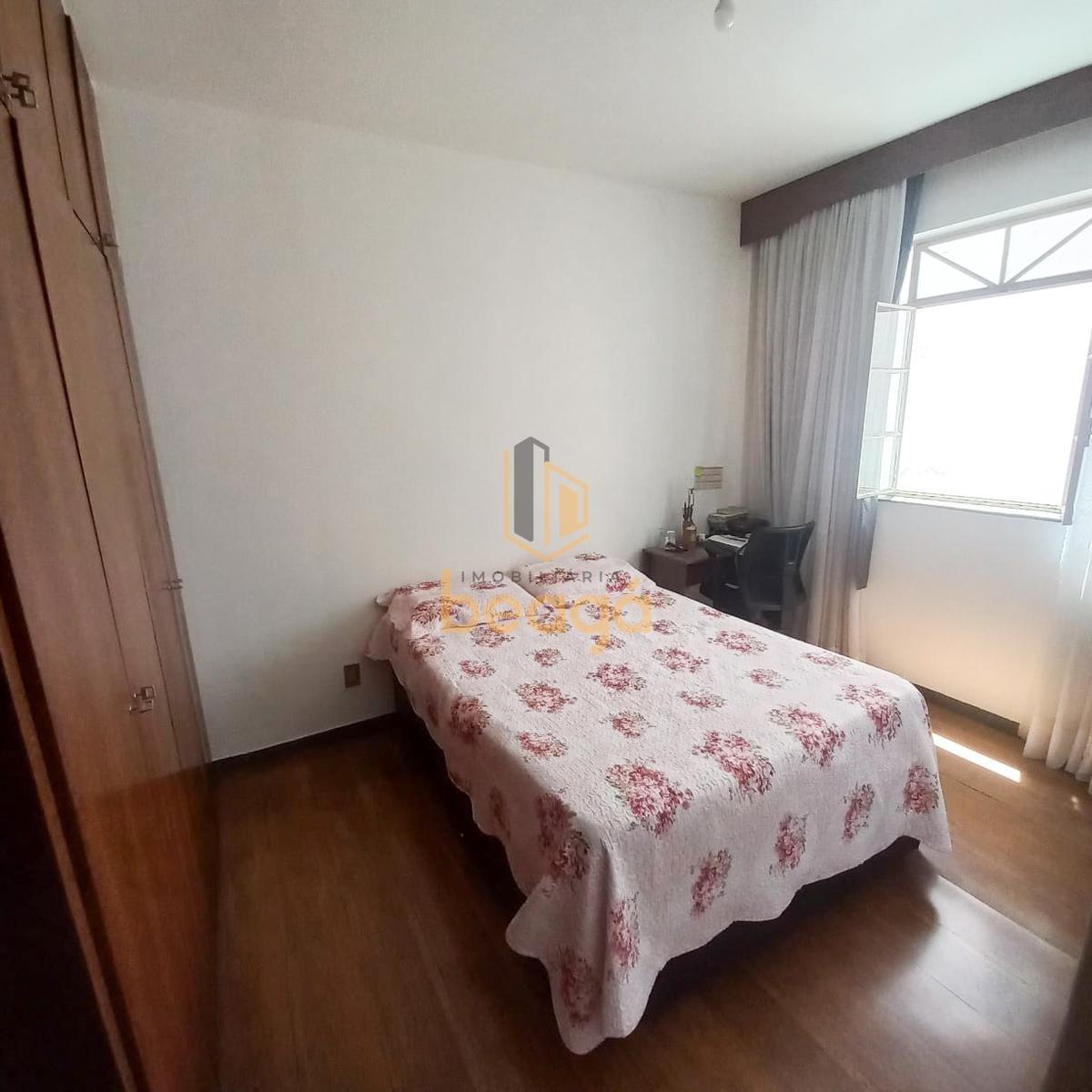 Apartamento, Centro, 2 Quartos, 0 Vaga