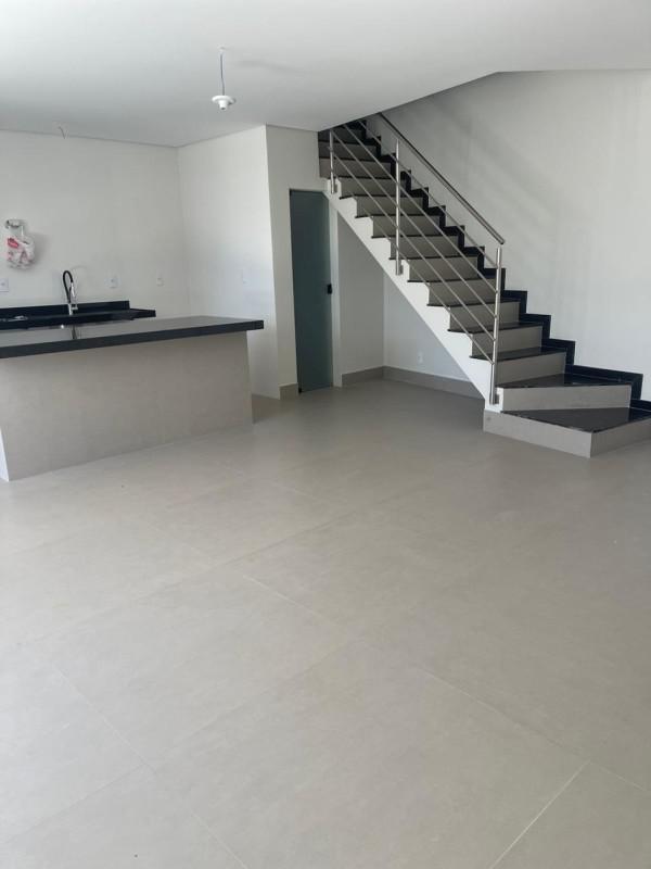 Casa, Vila Clóris, 3 Quartos, 2 Vagas, 1 Suíte