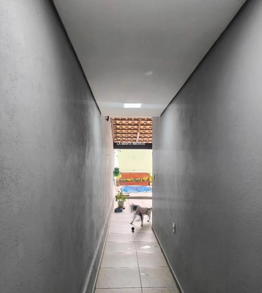 Casa, Quintas do Jacuba, 3 Quartos, 2 Vagas, 1 Suíte