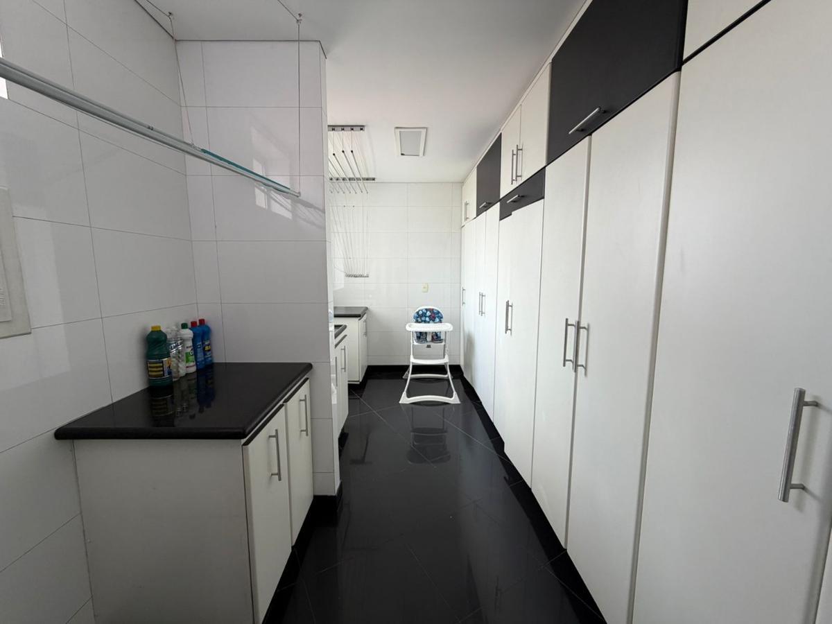 Apartamento, Eldorado, 5 Quartos, 4 Vagas, 3 Suítes