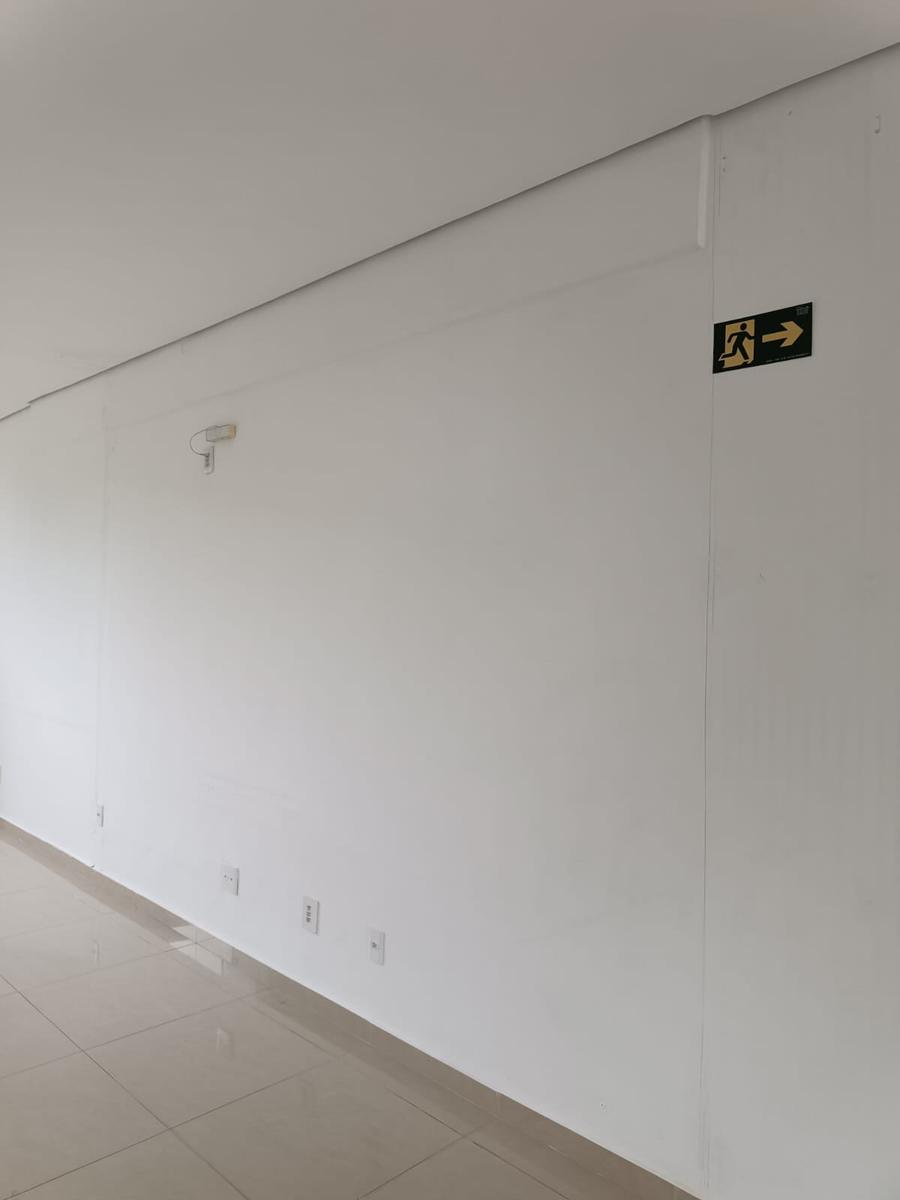 Andar, Timotinho, 0 Quarto, 0 Vaga