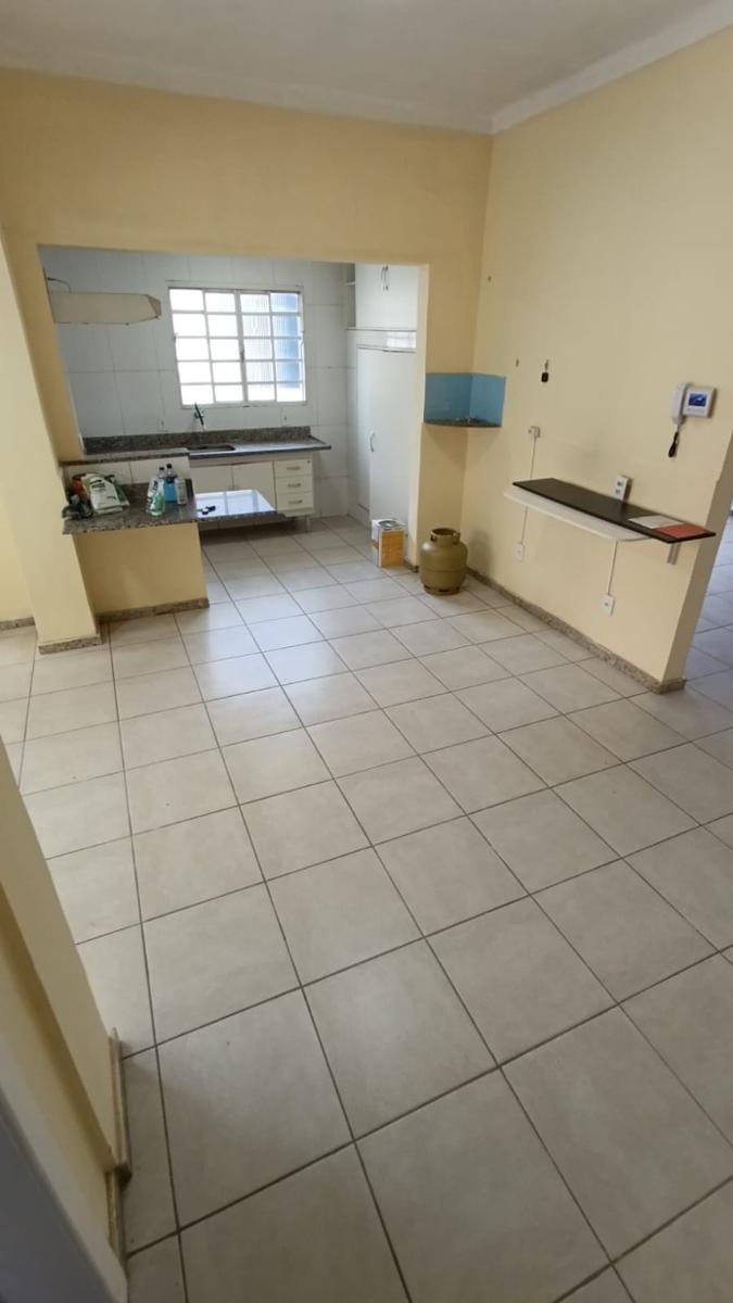 Casa, Carlos Prates, 3 Quartos, 4 Vagas, 1 Suíte