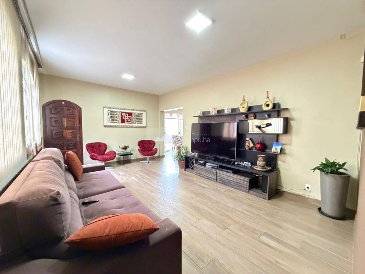 Casa, São João Batista (venda Nova), 7 Quartos, 3 Vagas, 4 Suítes