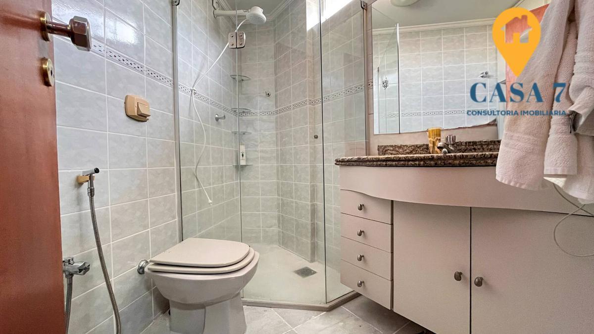 Apartamento, Funcionários, 2 Quartos, 1 Vaga, 1 Suíte