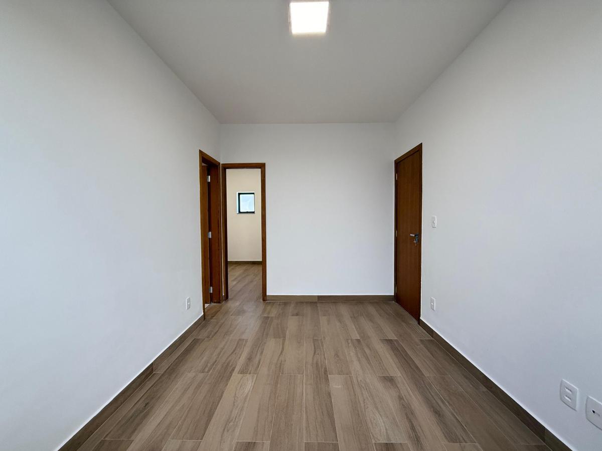 Casa, Itapoã, 3 Quartos, 2 Vagas, 1 Suíte