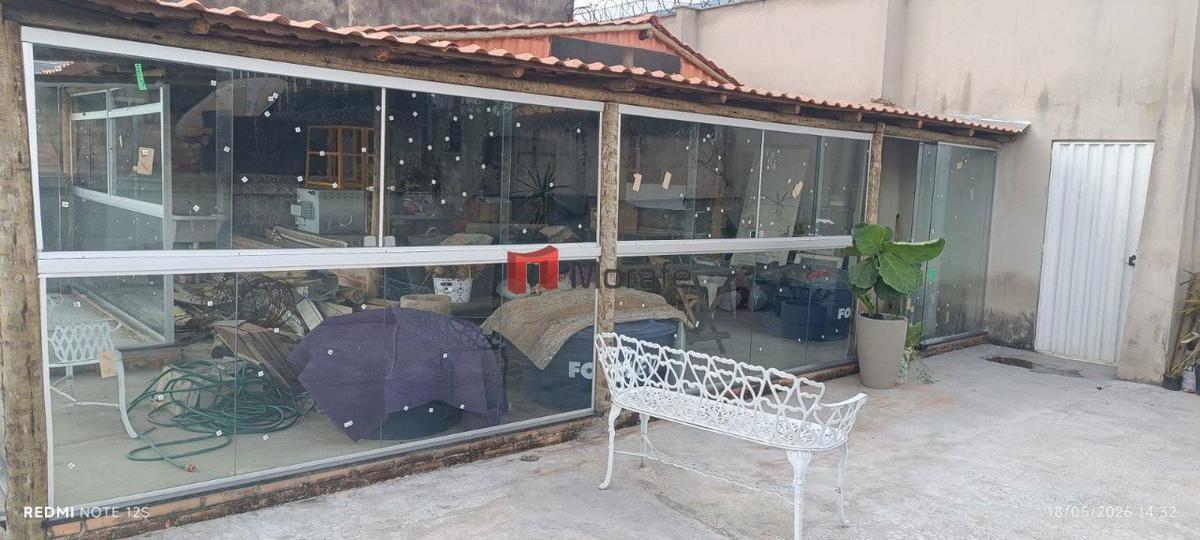 Casa, Conjunto Califórnia, 3 Quartos, 2 Vagas, 1 Suíte