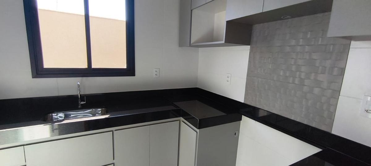 Apartamento, Esplanada, 3 Quartos, 2 Vagas, 1 Suíte