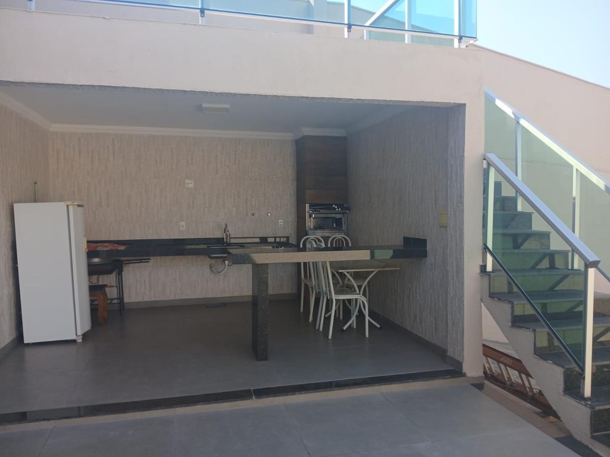 Casa, Jardim Guanabara, 3 Quartos, 10 Vagas, 1 Suíte