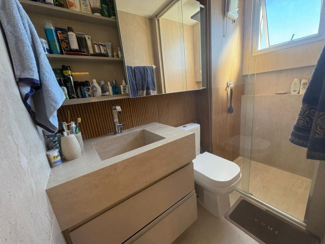 Apartamento, Serrano, 3 Quartos, 2 Vagas, 1 Suíte