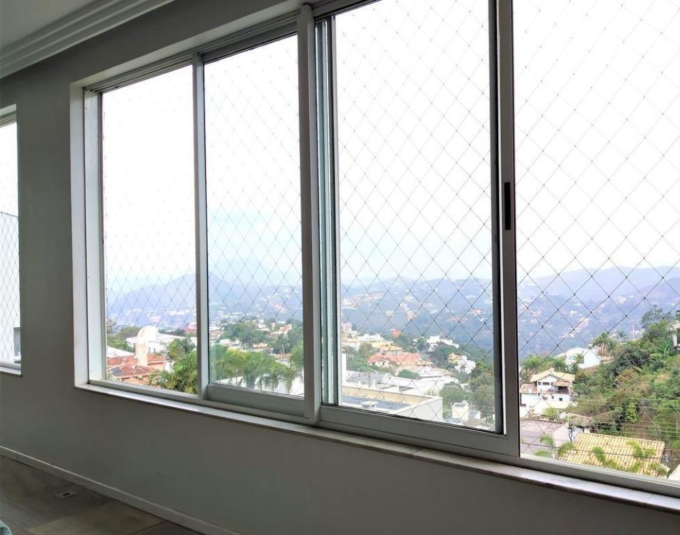 Casa, Vila Castela, 4 Quartos, 4 Vagas, 1 Suíte