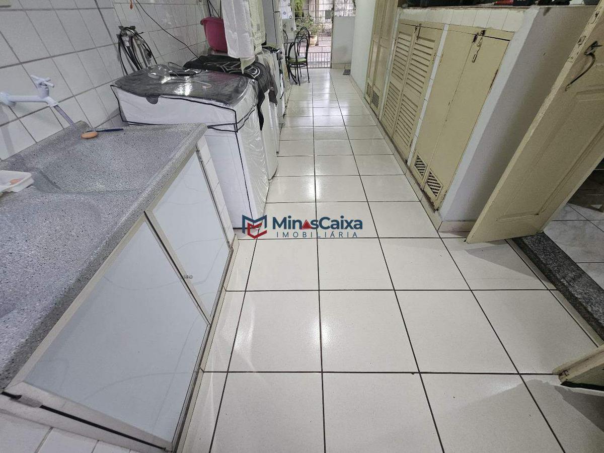 Casa, Vila dos Técnicos, 4 Quartos, 2 Vagas, 1 Suíte