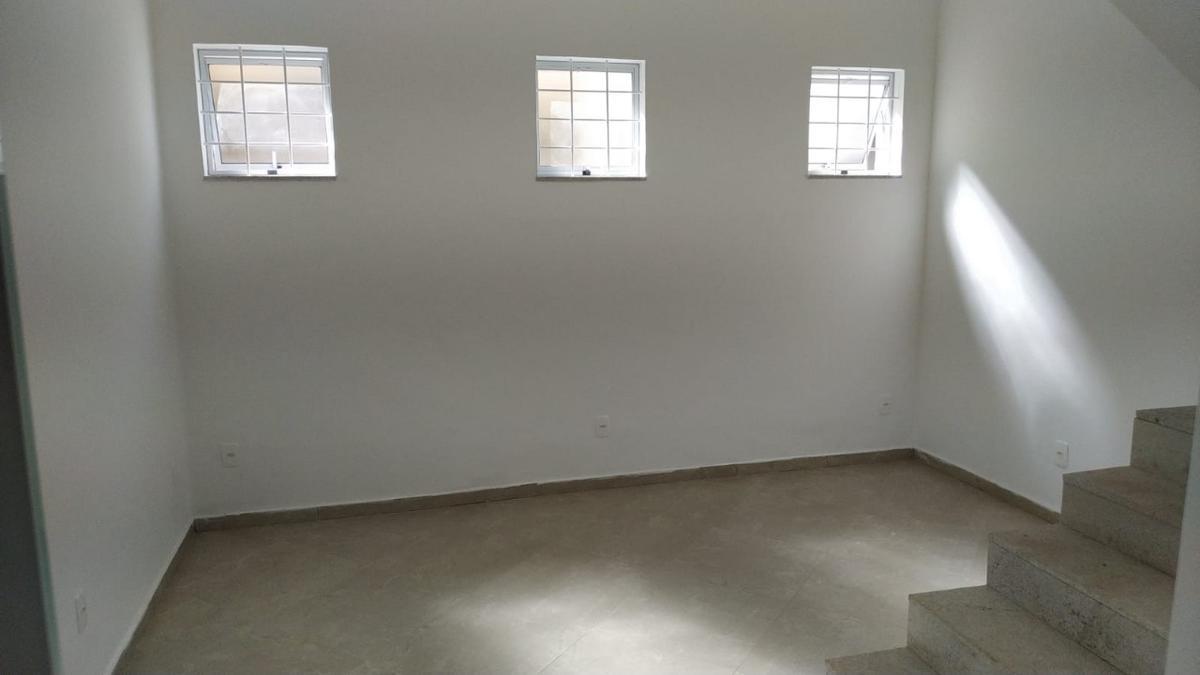 Casa, Barro Preto, 8 Quartos, 4 Vagas