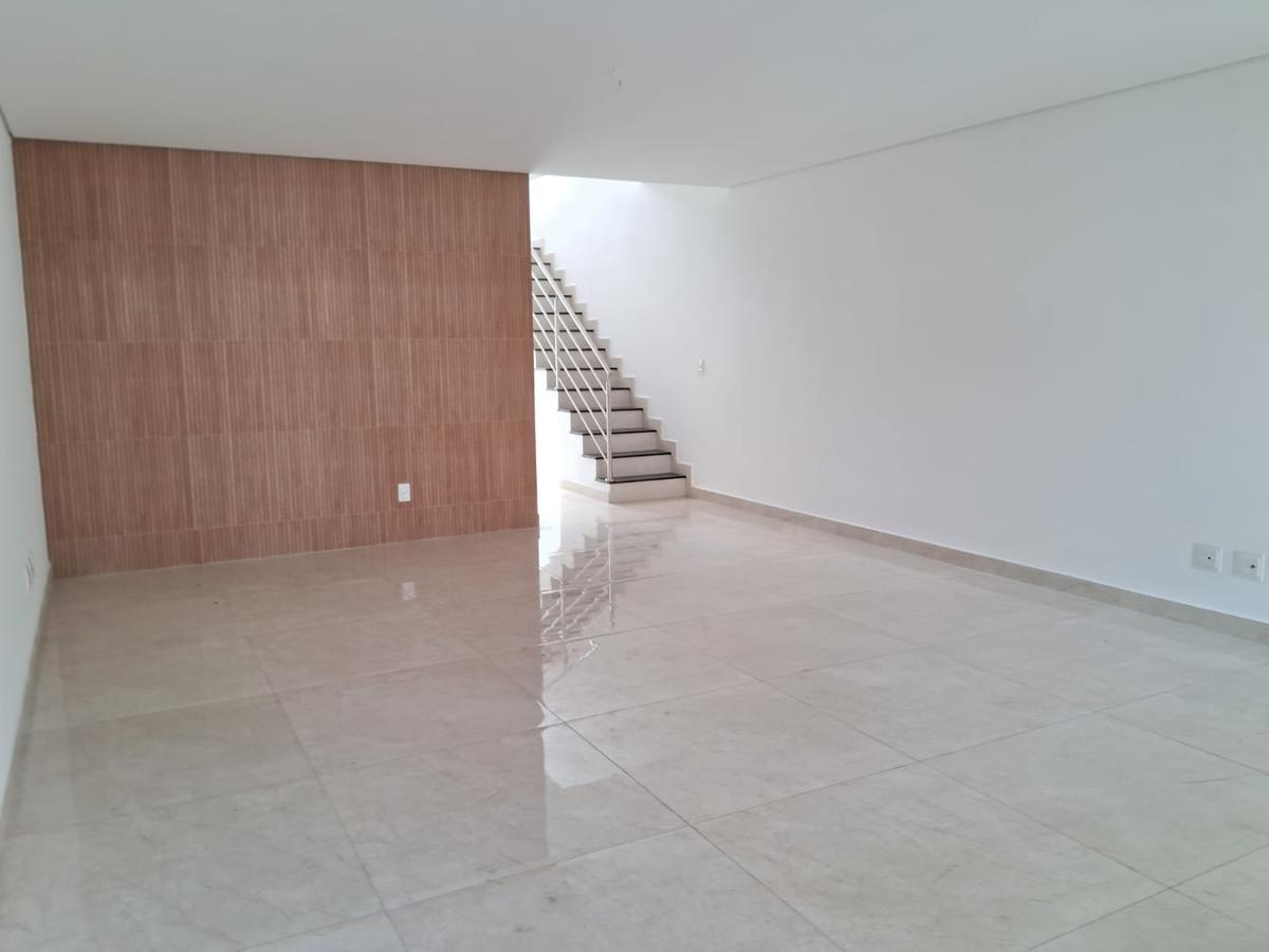 Casa, Nossa Senhora de Fátima, 3 Quartos, 4 Vagas, 1 Suíte