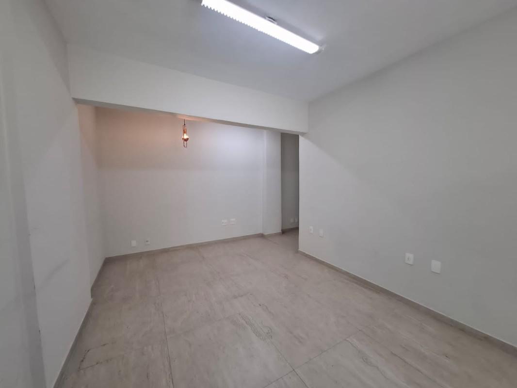 Sala, Barro Preto, 0 Quarto, 0 Vaga