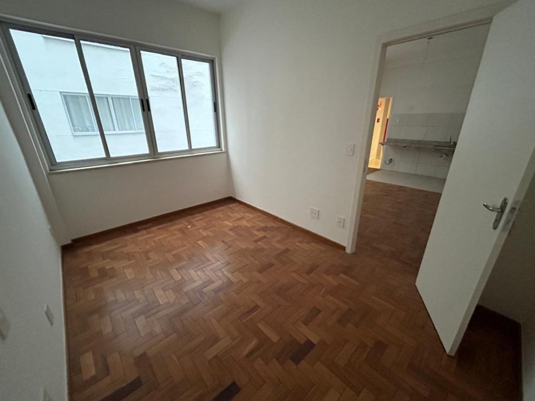 Apartamento, Centro, 1 Quarto, 0 Vaga, 1 Suíte