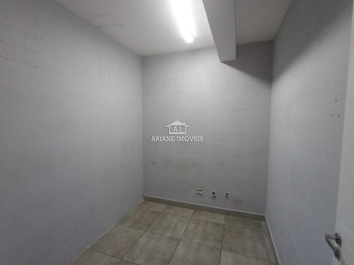 Sala, Alípio de Melo, 0 Quarto, 0 Vaga