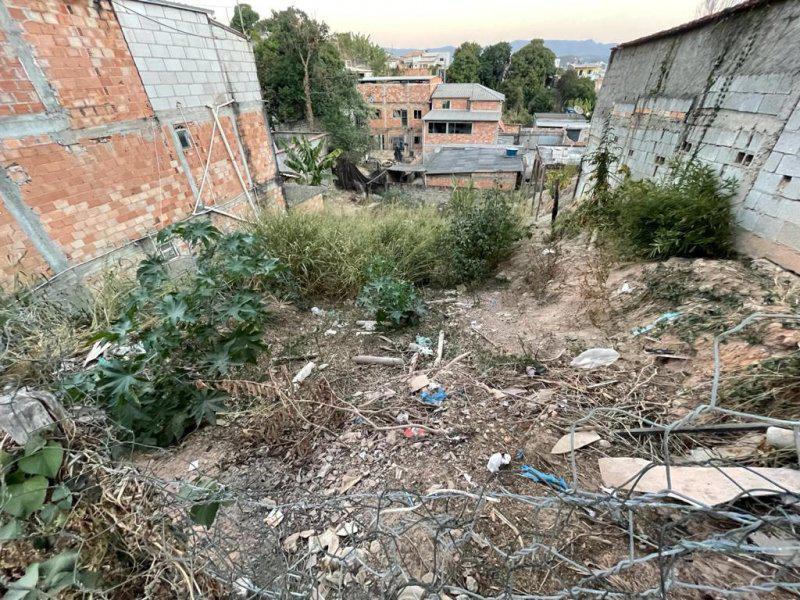 Lote, Jardim das Rosas, 0 Quarto, 0 Vaga