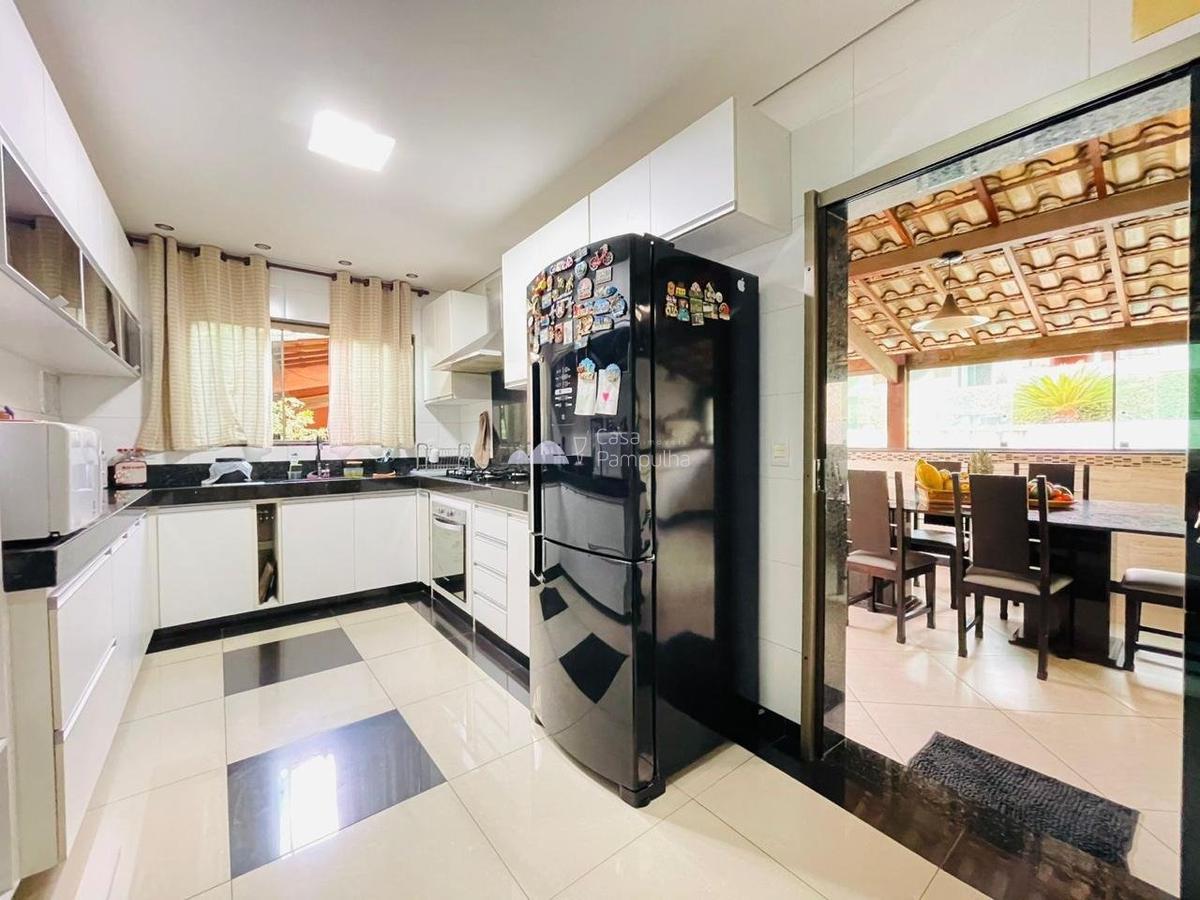 Casa, Copacabana, 3 Quartos, 6 Vagas, 2 Suítes