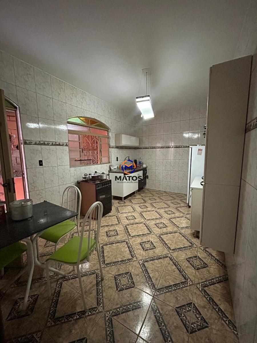 Casa, Belo Vale, 3 Quartos, 2 Vagas, 1 Suíte