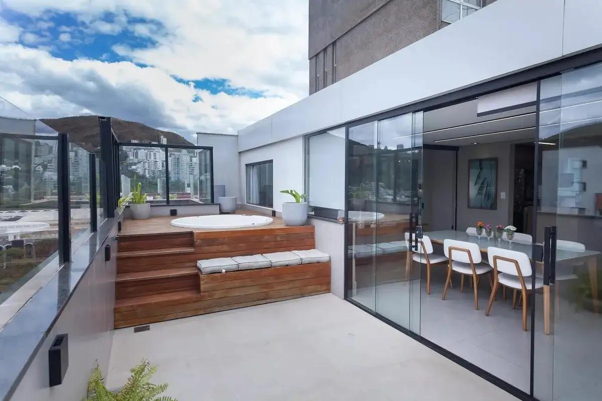 Cobertura, Estoril, 2 Quartos, 2 Vagas, 1 Suíte