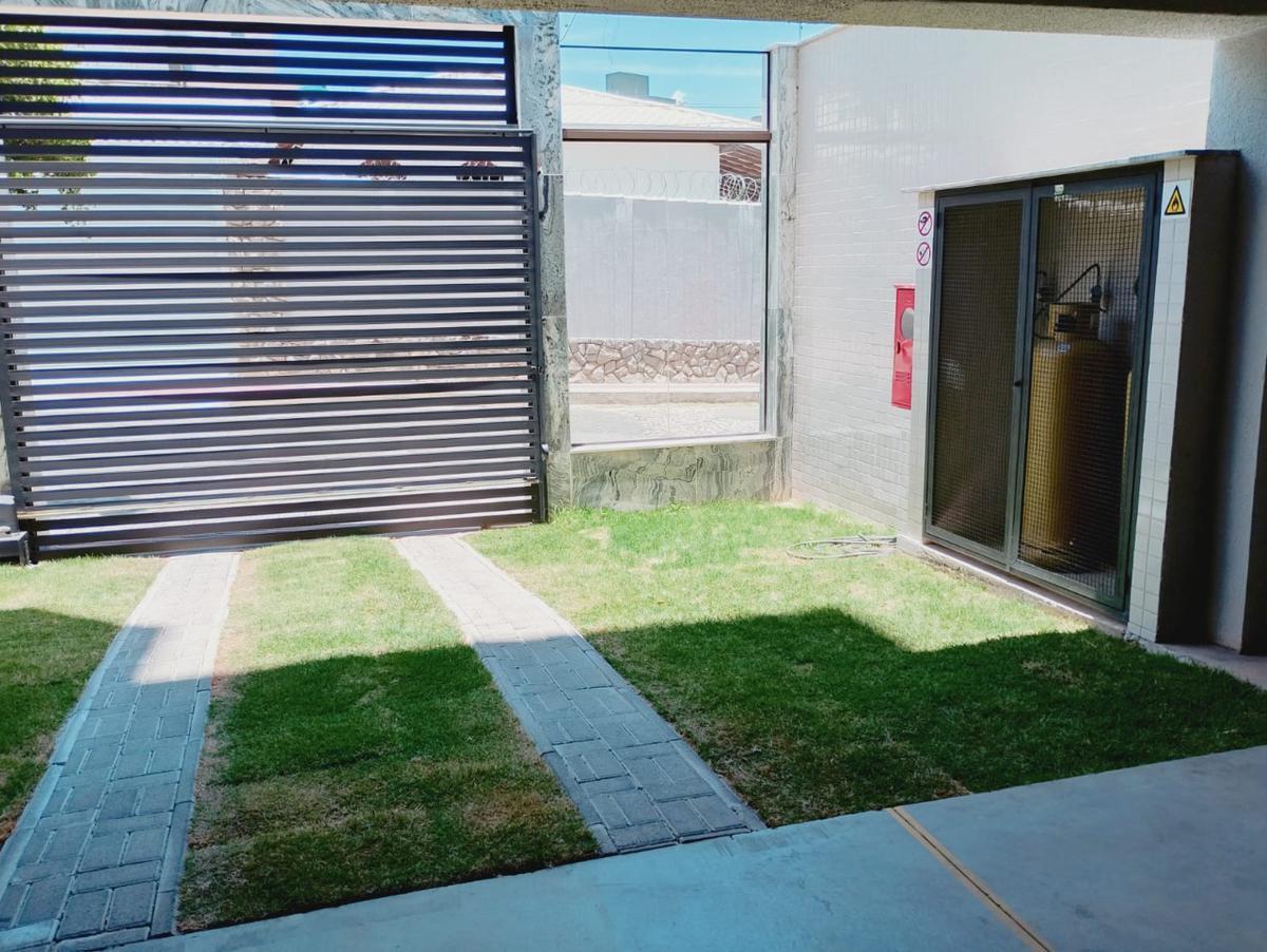 Apartamento, Jaraguá, 4 Quartos, 2 Vagas, 2 Suítes