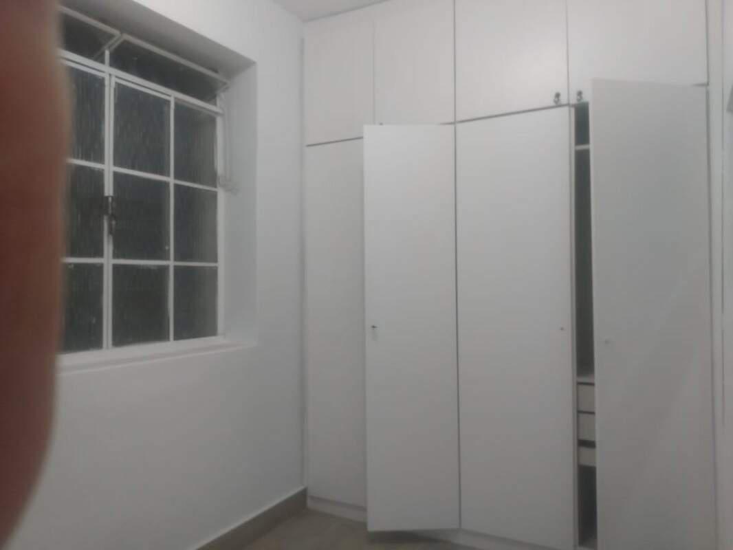 Casa, Floresta, 3 Quartos, 8 Vagas, 1 Suíte