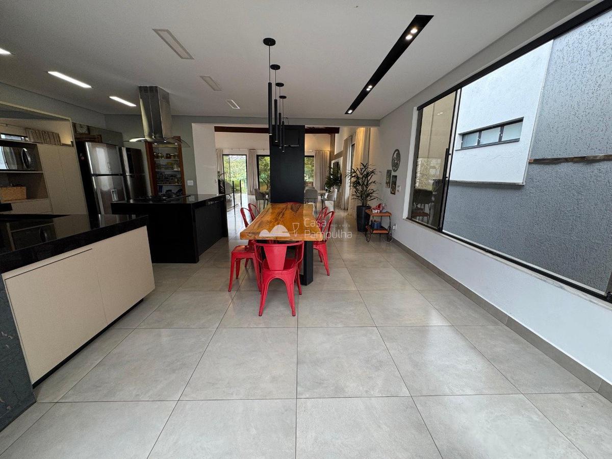Casa, Portal do Sol, 4 Quartos, 8 Vagas, 2 Suítes
