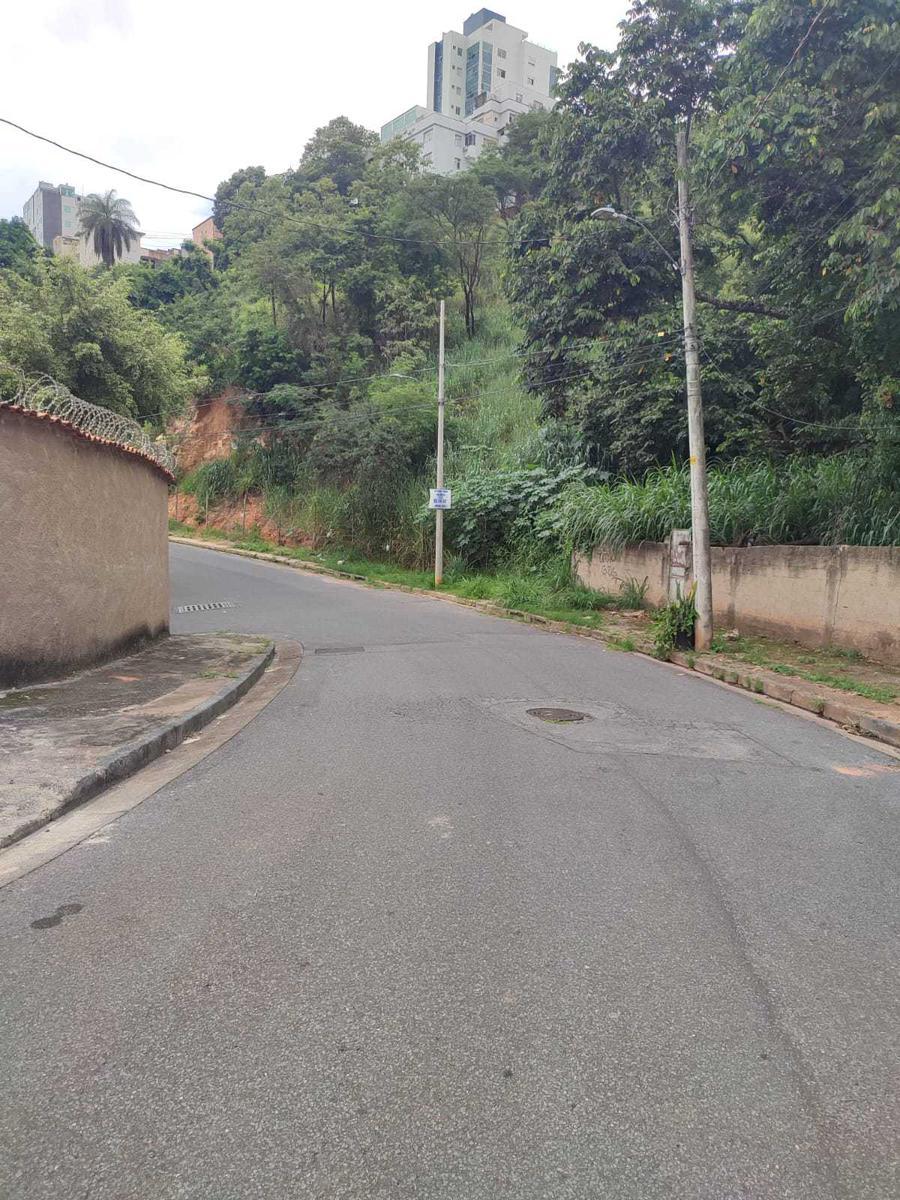 Lote, Ouro Preto, 0 Quarto, 0 Vaga