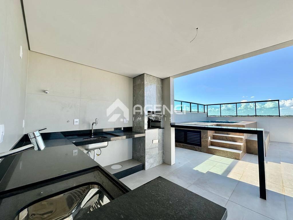 Cobertura, Serrano, 4 Quartos, 0 Vaga, 1 Suíte