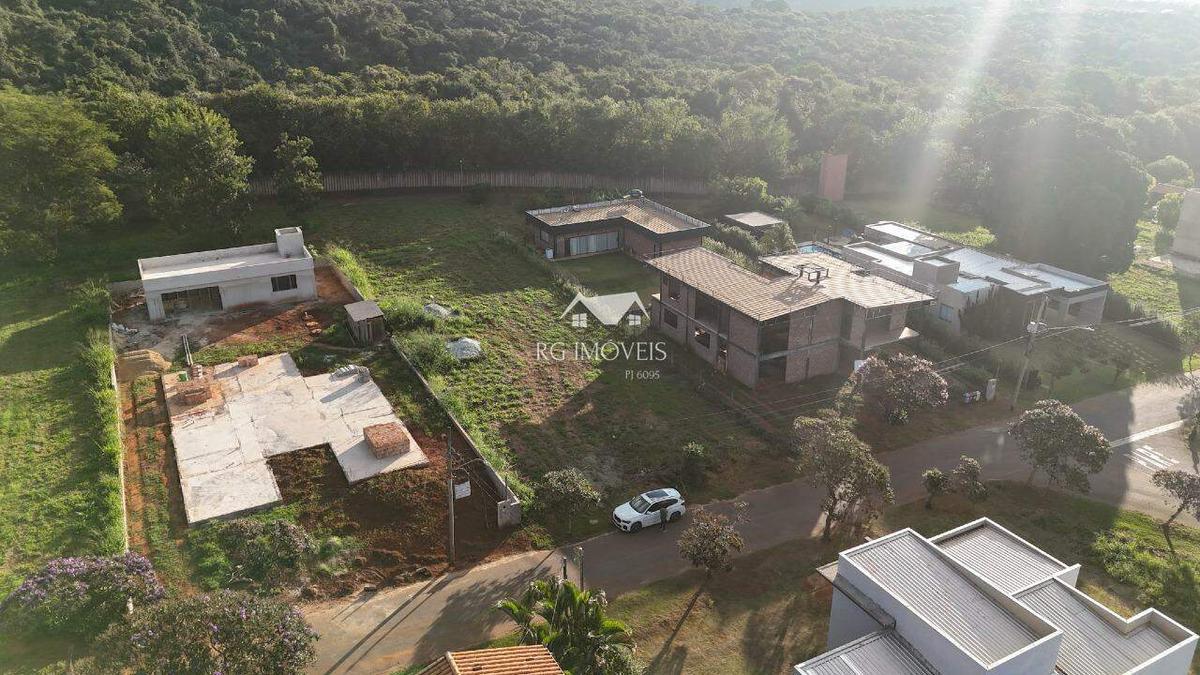 Lote, Condomínio Serra dos Bandeirantes, 0 Quarto, 0 Vaga