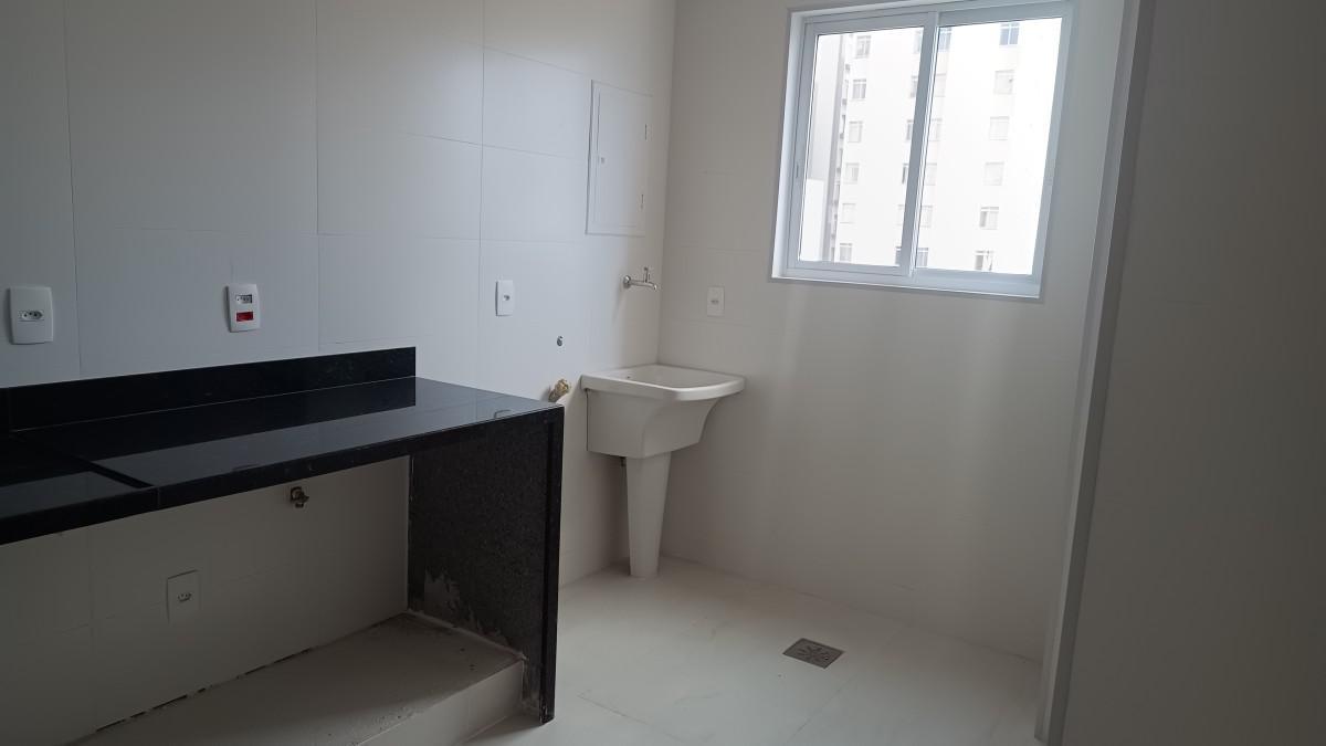 Apartamento, Sagrada Família, 3 Quartos, 2 Vagas, 1 Suíte