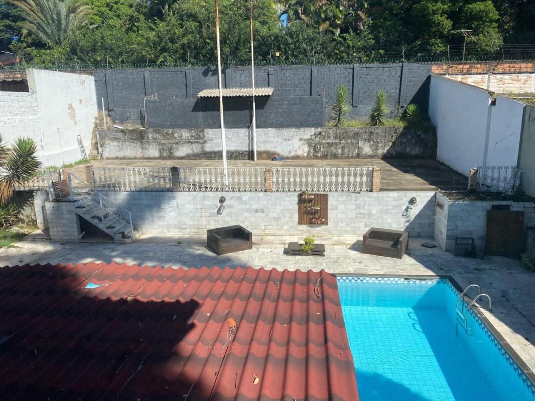 Casa, Braúnas, 4 Quartos, 5 Vagas, 2 Suítes