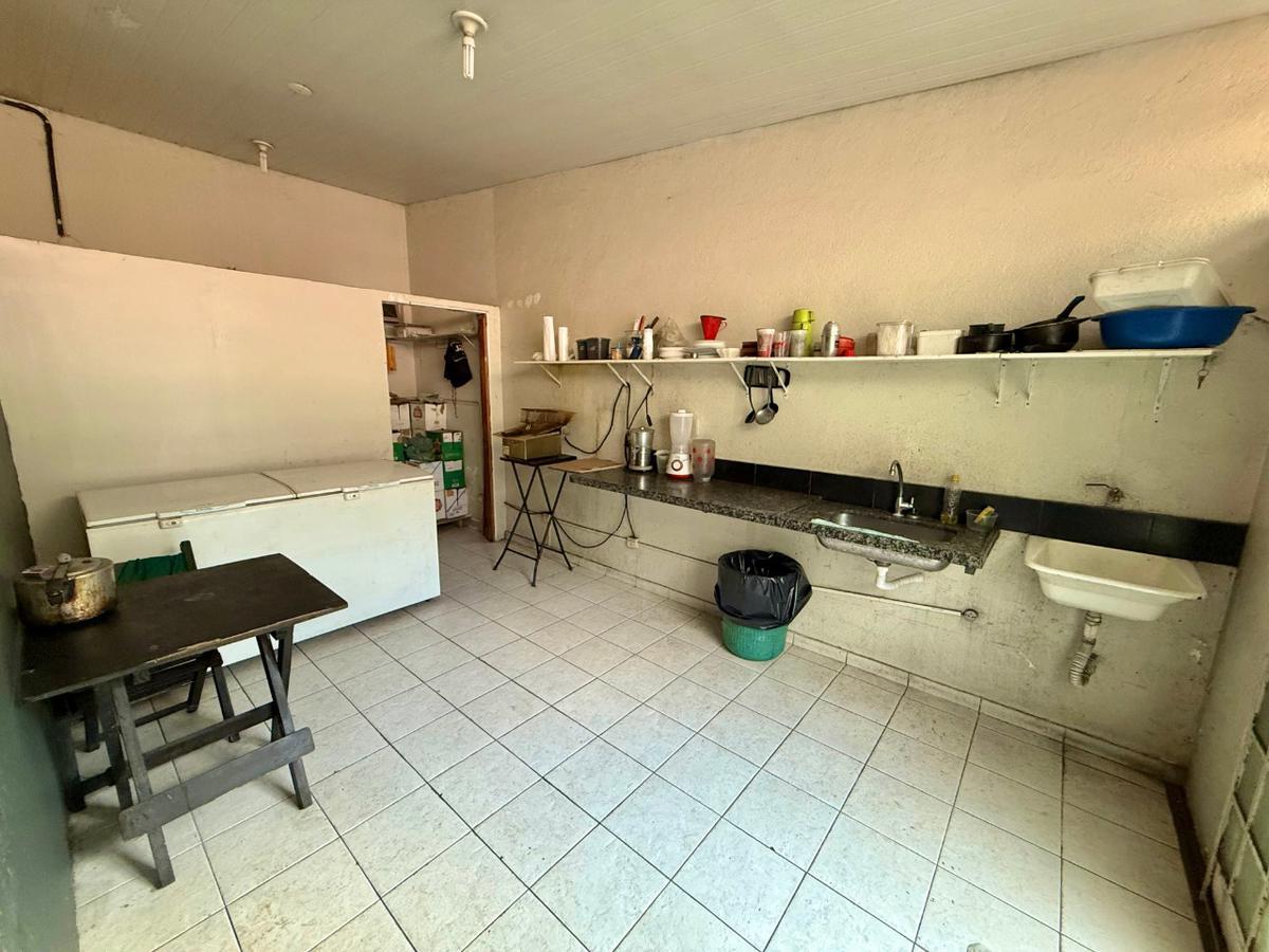 Andar, São José, 0 Quarto, 0 Vaga