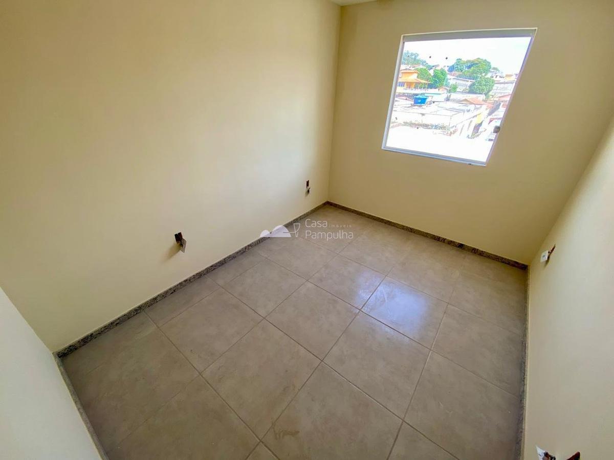 Casa, Jardim dos Comerciários, 2 Quartos, 3 Vagas