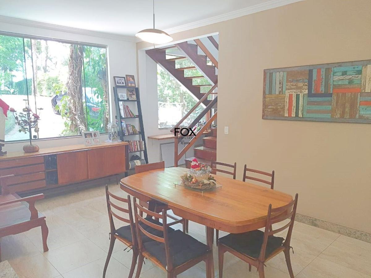 Casa, Retiro do Chalé, 5 Quartos, 10 Vagas, 4 Suítes