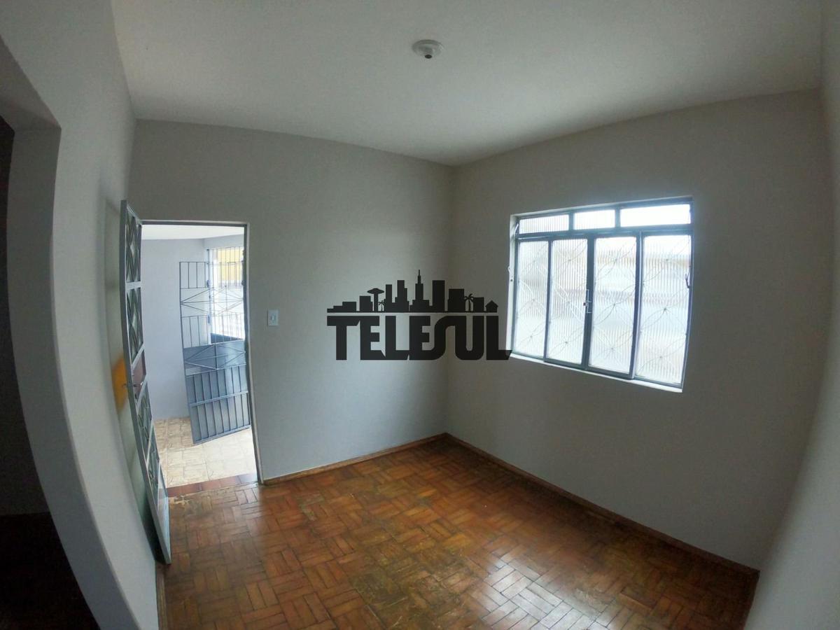 Casa, Centro, 4 Quartos, 2 Vagas