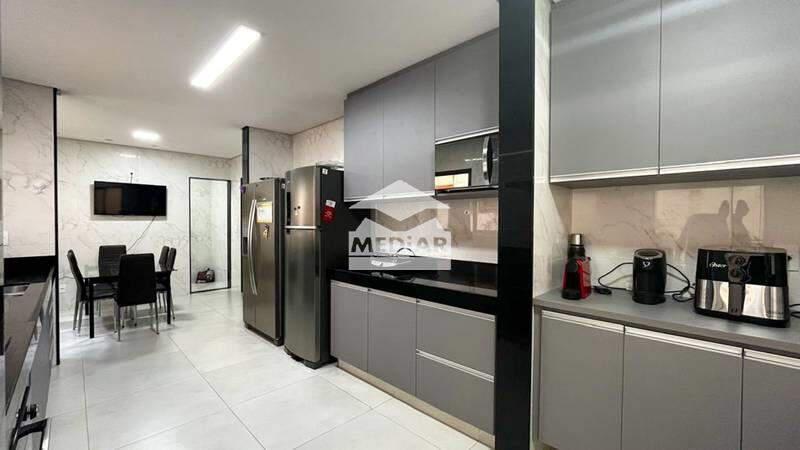 Casa, Comiteco, 4 Quartos, 4 Vagas, 2 Suítes