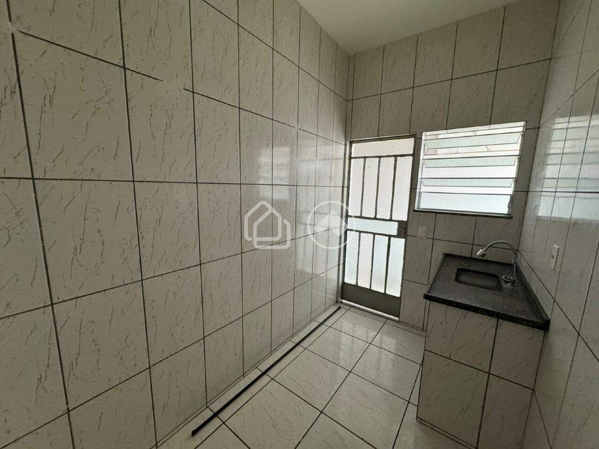 Casa, Palmeiras, 2 Quartos, 1 Vaga