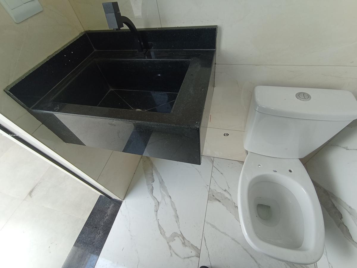 Casa, Rio Branco, 3 Quartos, 2 Vagas, 1 Suíte