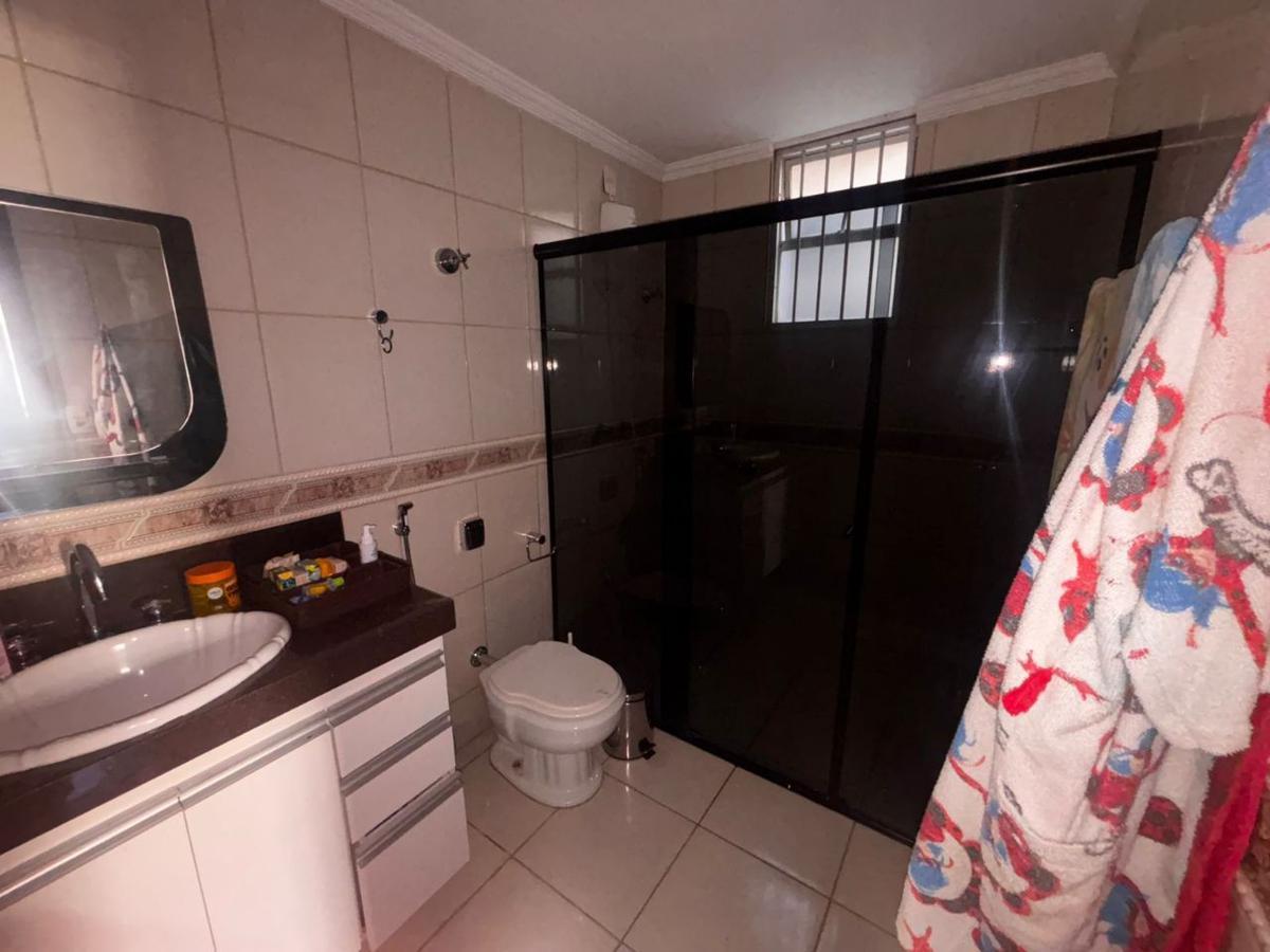 Casa, Nova Floresta, 6 Quartos, 3 Vagas, 4 Suítes