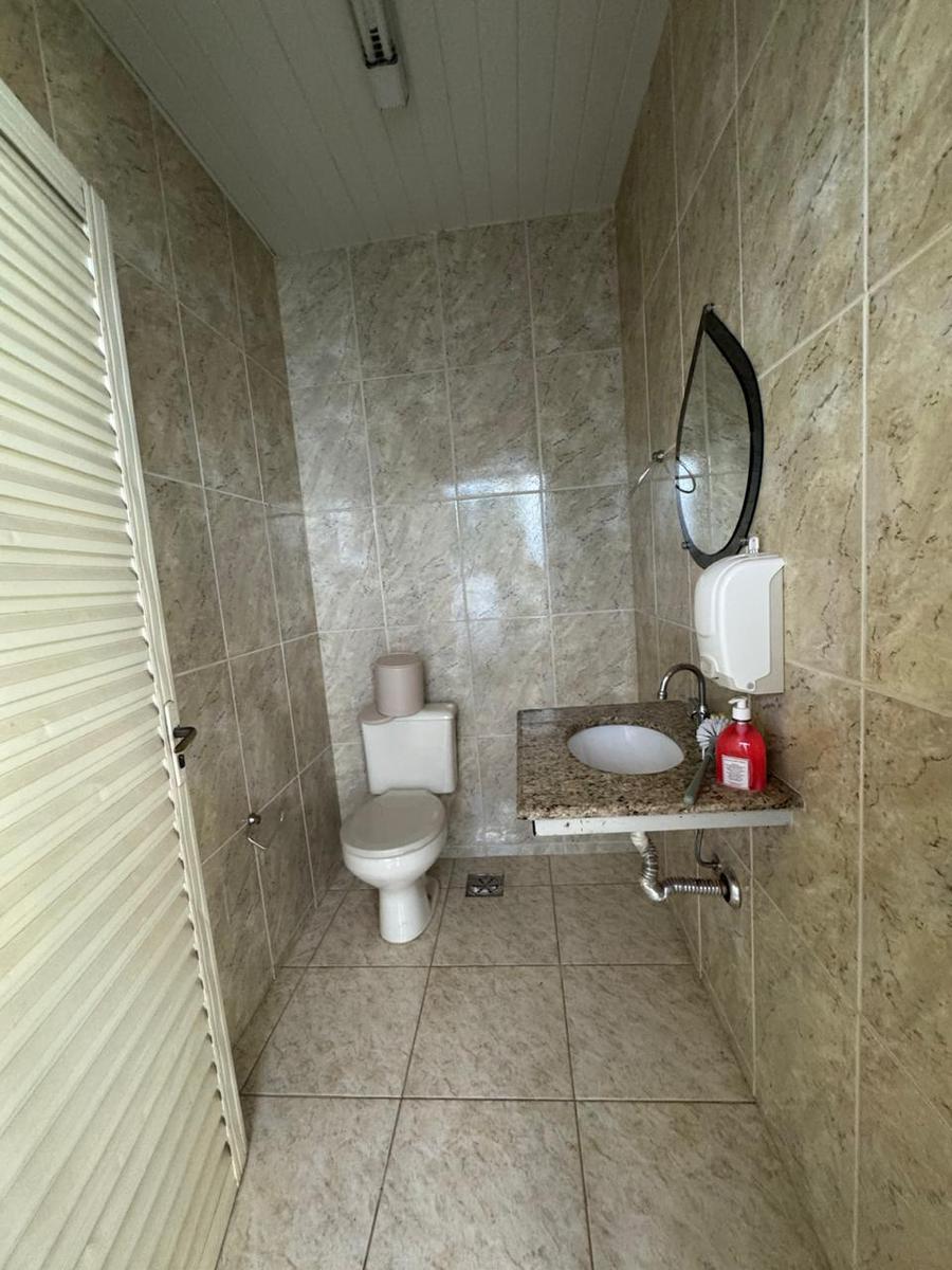 Casa Comercial, Serrano, 2 Quartos, 1 Vaga