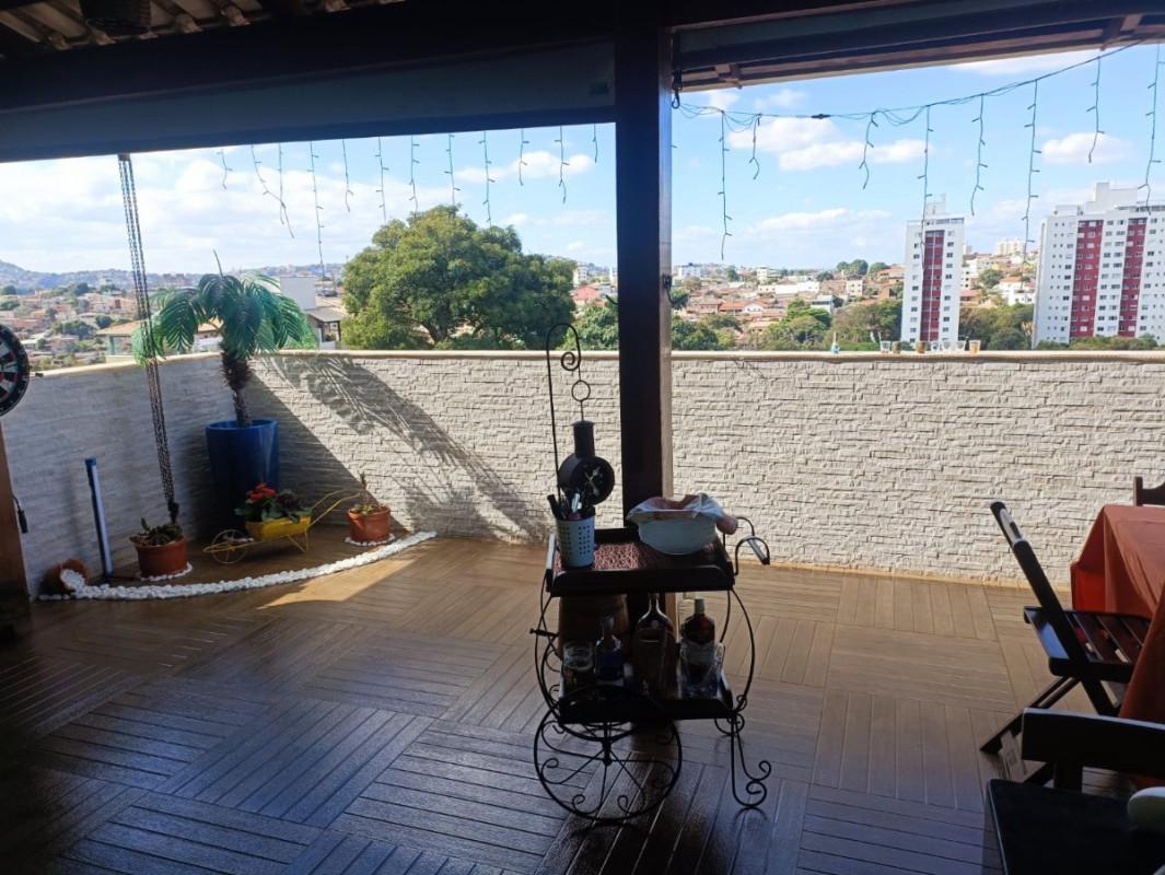 Cobertura, Piratininga (venda Nova), 2 Quartos, 1 Vaga, 1 Suíte
